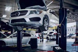 Best-Car-Service-Center-In-Kolkata-768×512
